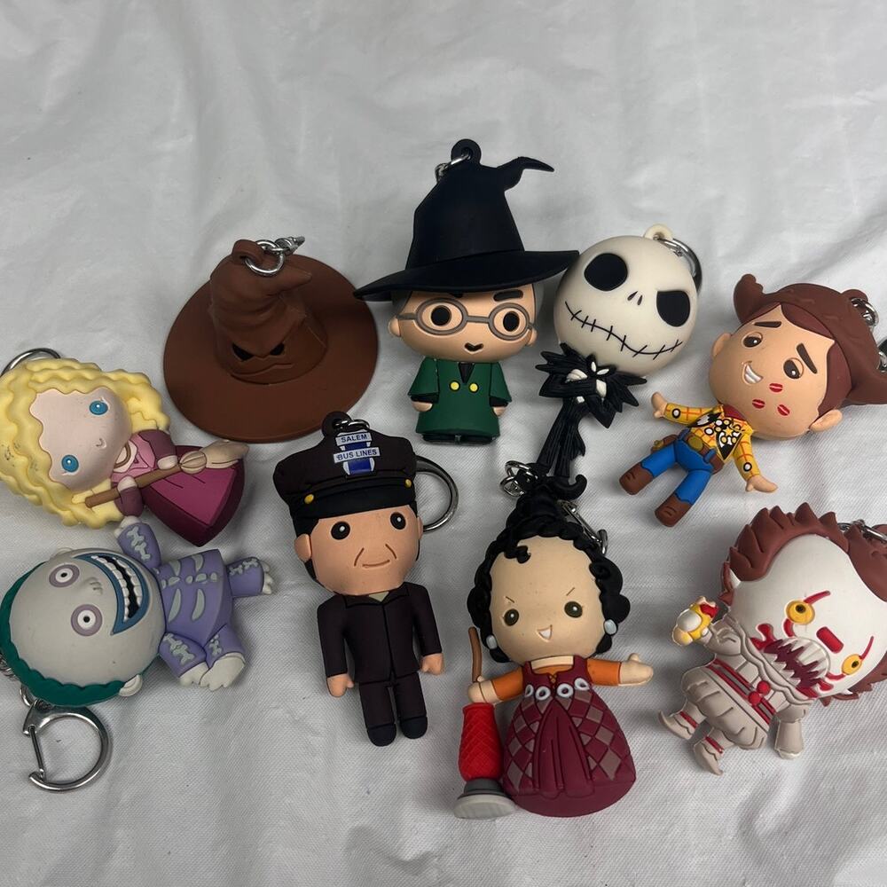 WBEI Keychain Lot 9 Harry Potter Hocus Pocus Disney Pennywise Jack Skellington